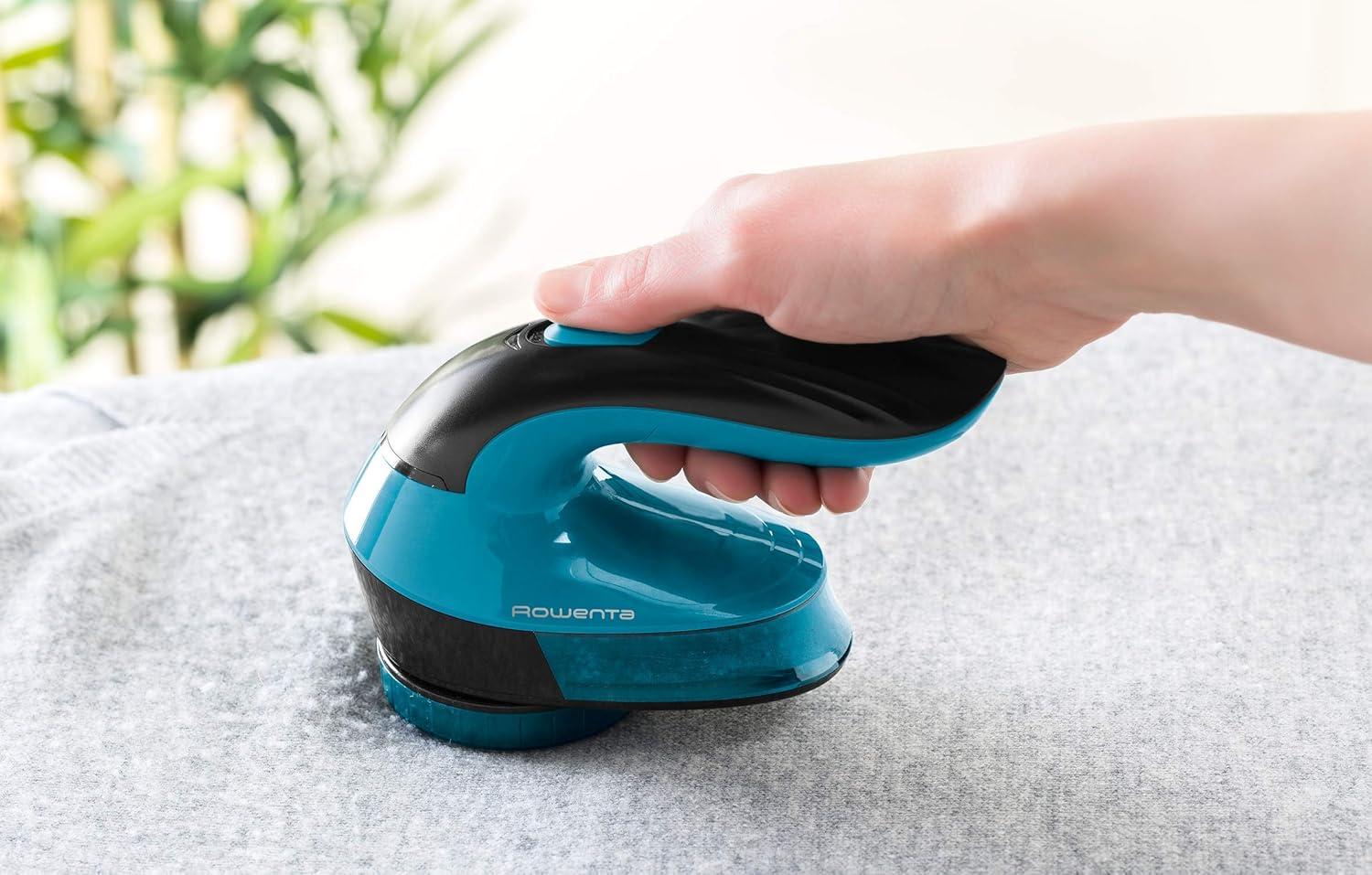 image:imageRowenta Portable Lint Remover and Fabric Shaver with Adjustable Shave Height Fabric Defuzzer RedBlue